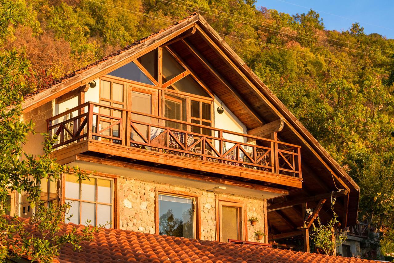 Robinson Sunset Guest House Lagadin Eksteriør bilde
